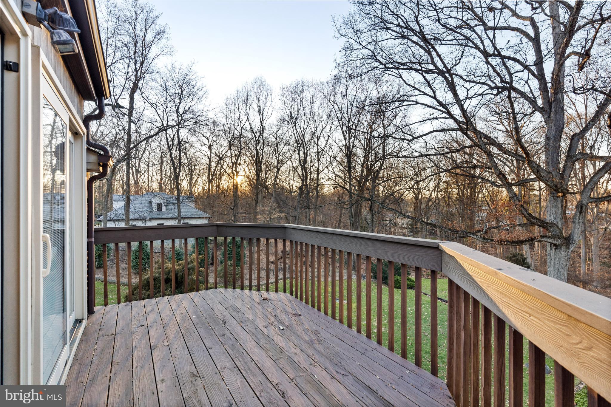 BURNT MILLS HILLS - Residential