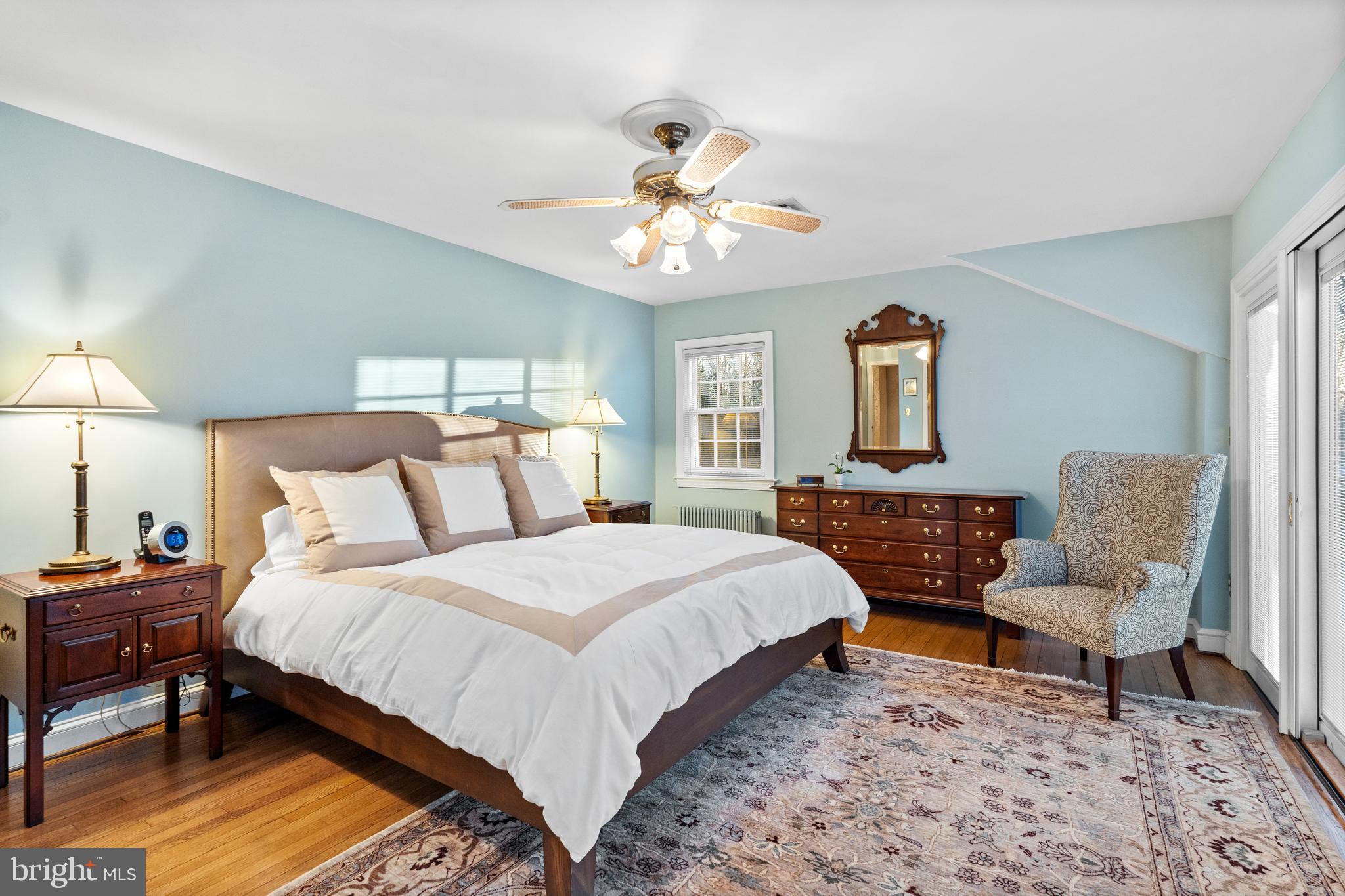 BURNT MILLS HILLS - Residential