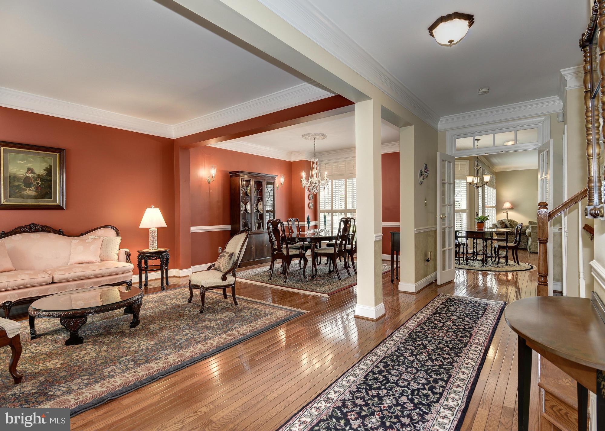 MCLEAN VILLAGE - Residential