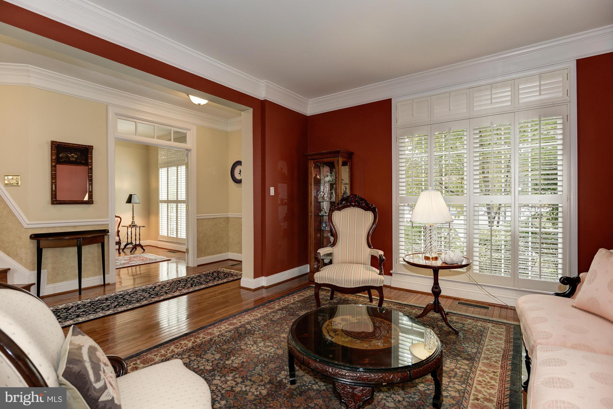 MCLEAN VILLAGE - Residential