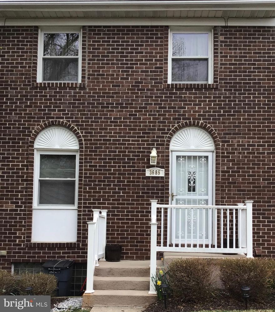End of group townhouse with a nice size landscaped yard. Plenty of room for entertaining outside. Move in ready with 3 bedrooms, 2 full baths and 2 half baths. Large finished basement with a built in bar. Includes a deck and 2 outside sheds for storage.