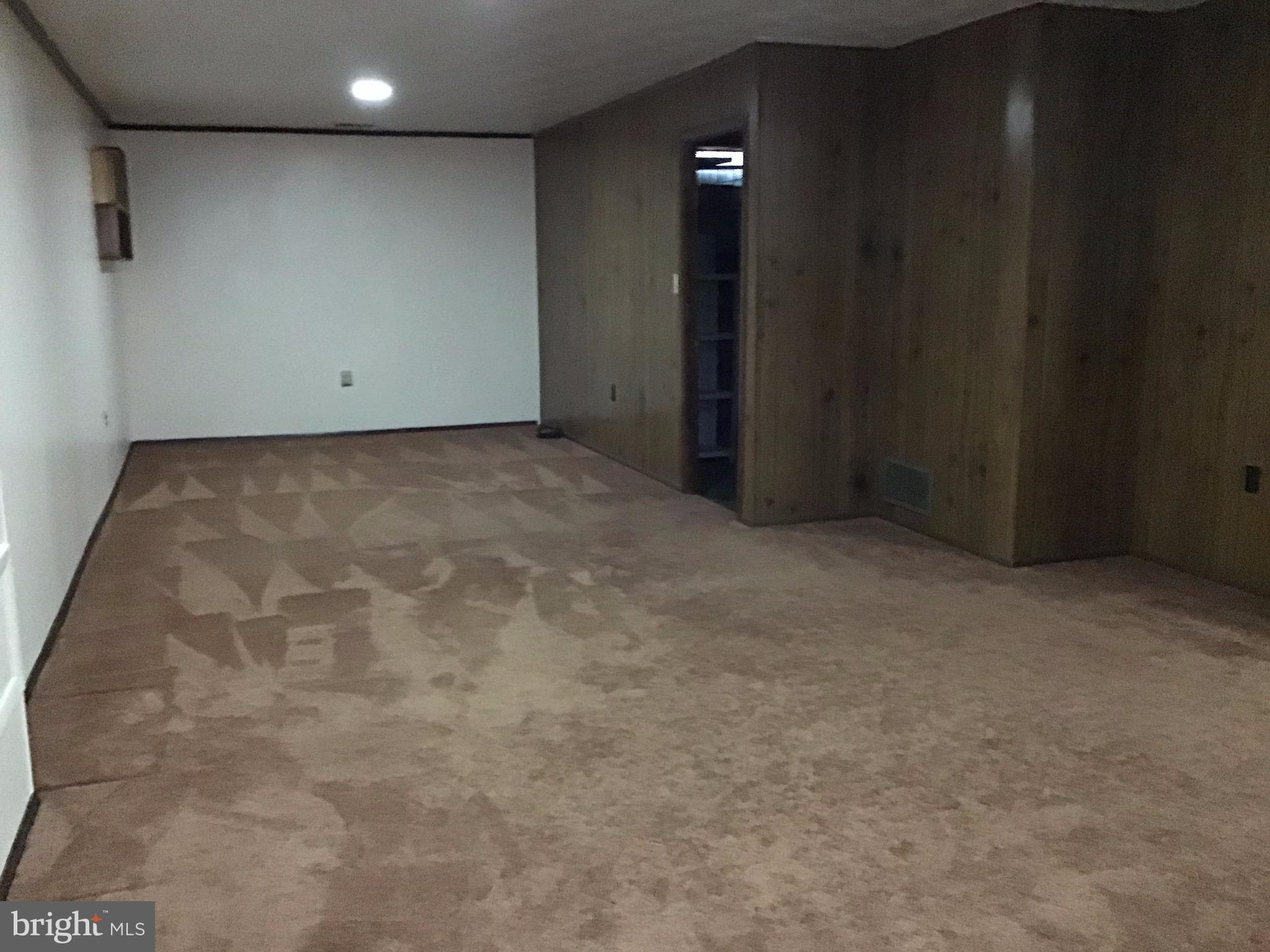 KINGS POINT - Residential