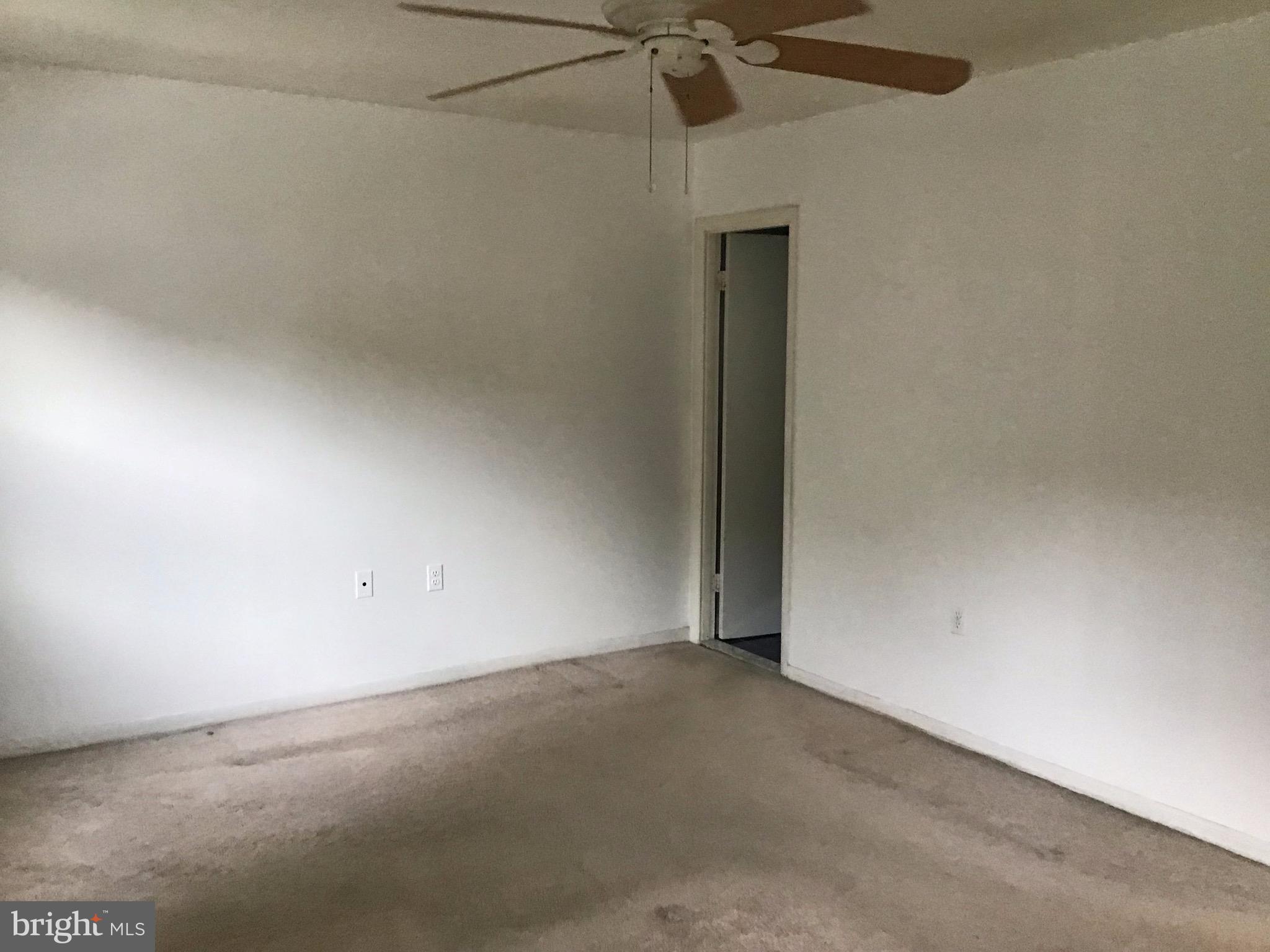 KINGS POINT - Residential