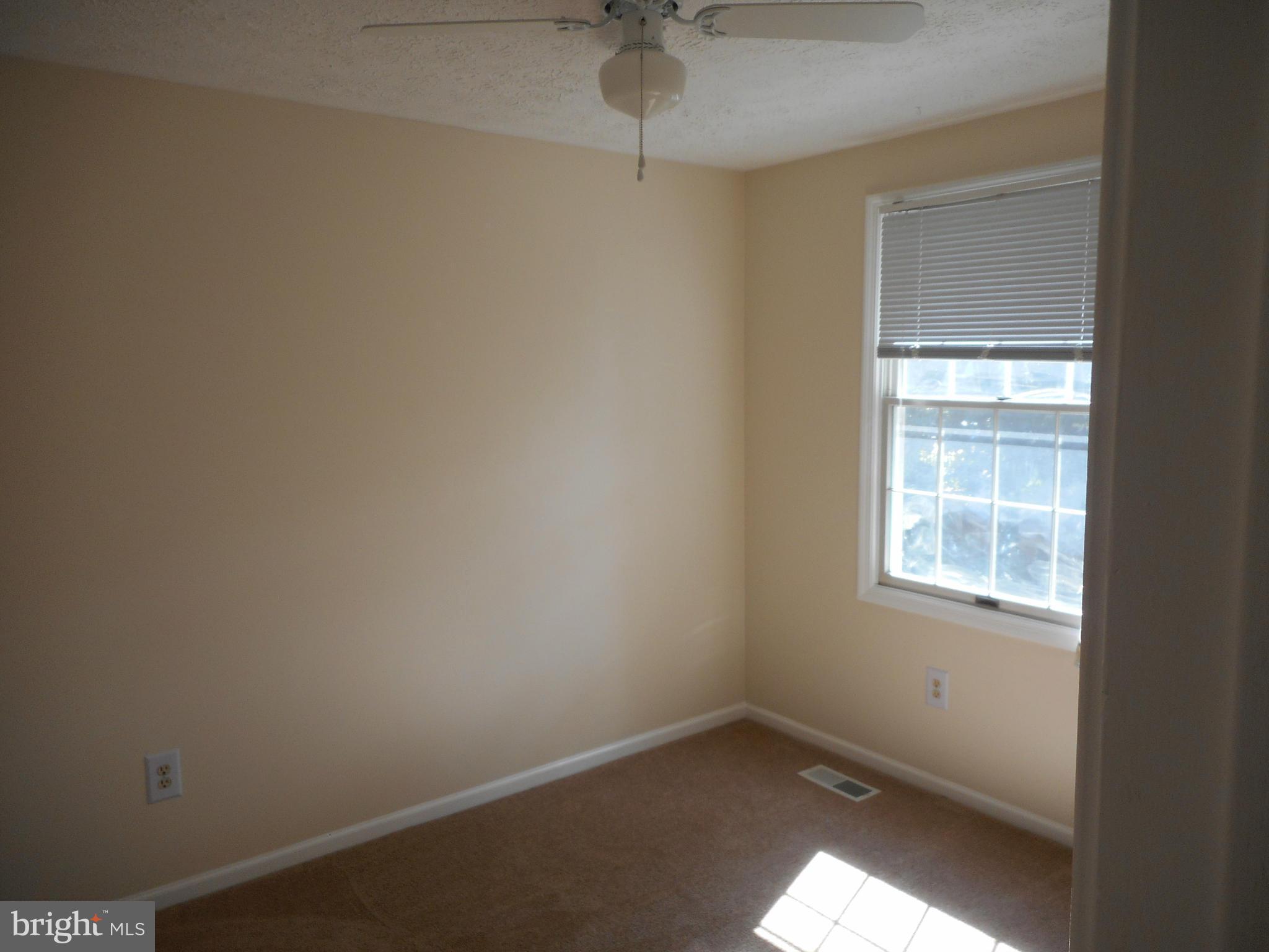 SUMMER HILL ESTATES - Residential Lease