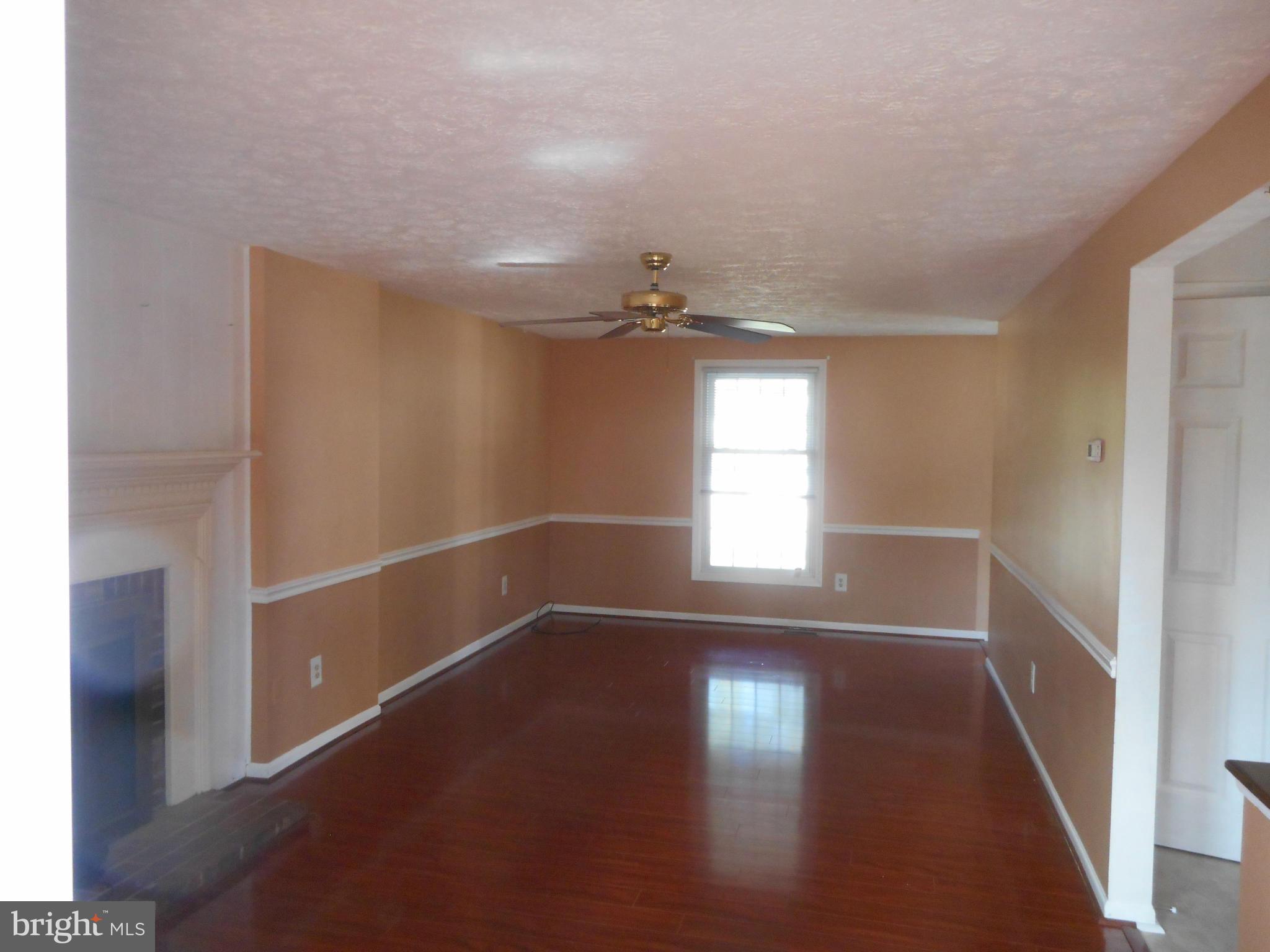 SUMMER HILL ESTATES - Residential Lease