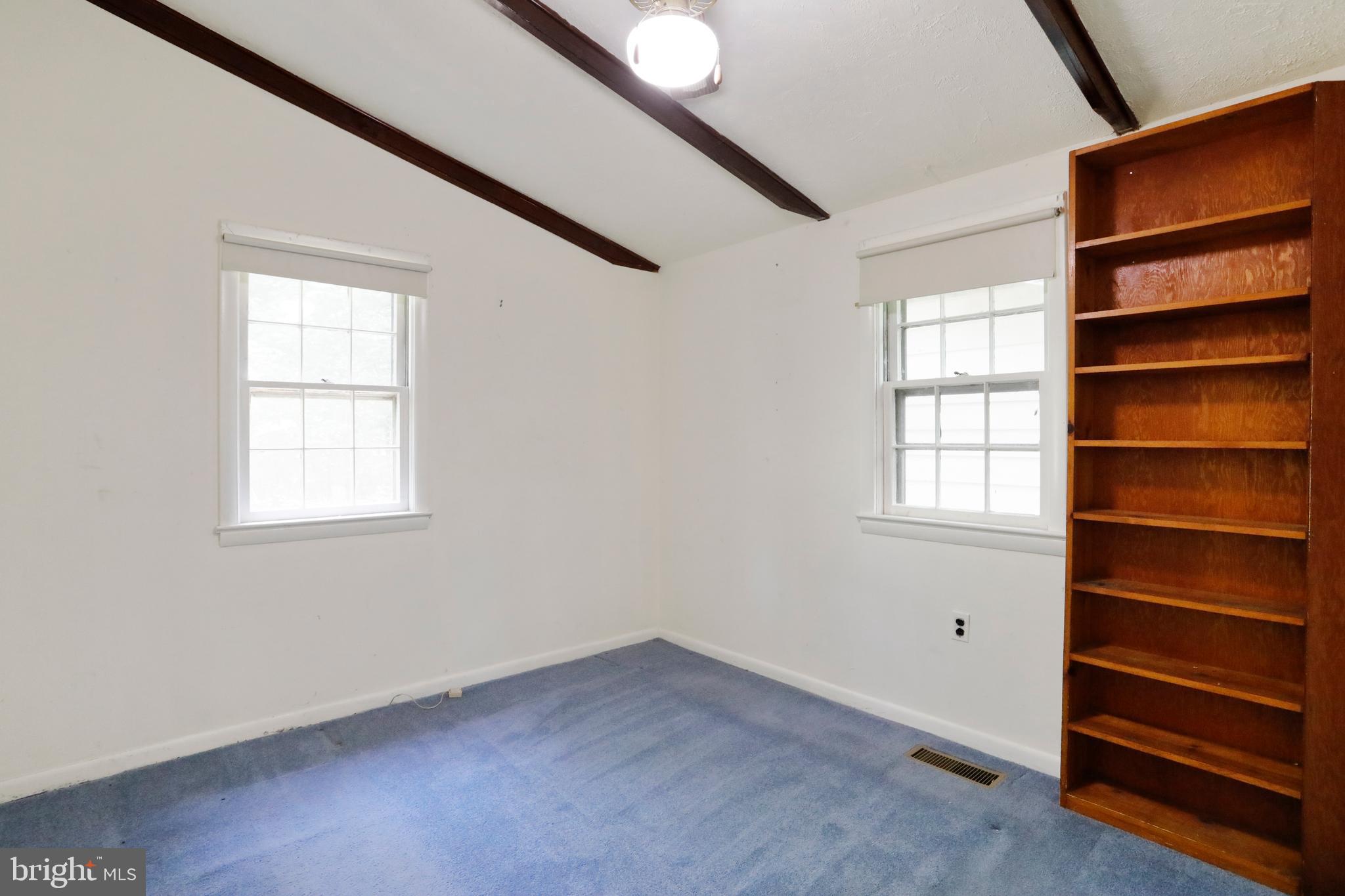 SHANNONDALE - Residential