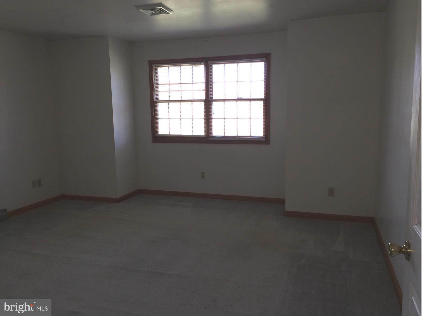 FOX FIELD FARMS - Residential