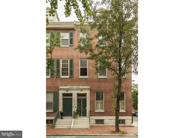 SOCIETY HILL - Residential