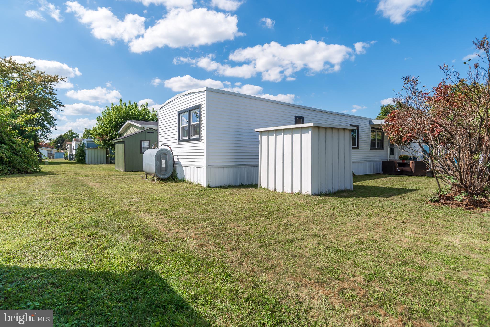 PENNWOOD CROSSING - Residential