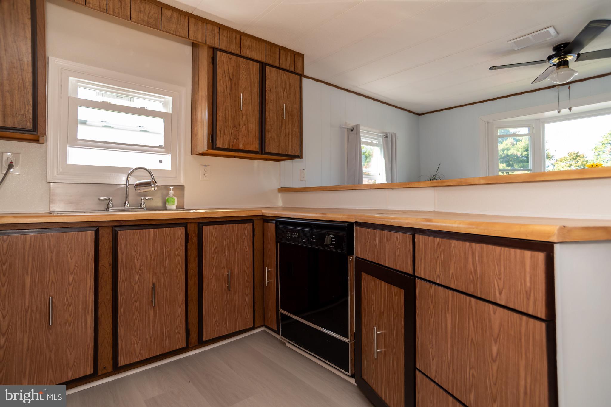 PENNWOOD CROSSING - Residential