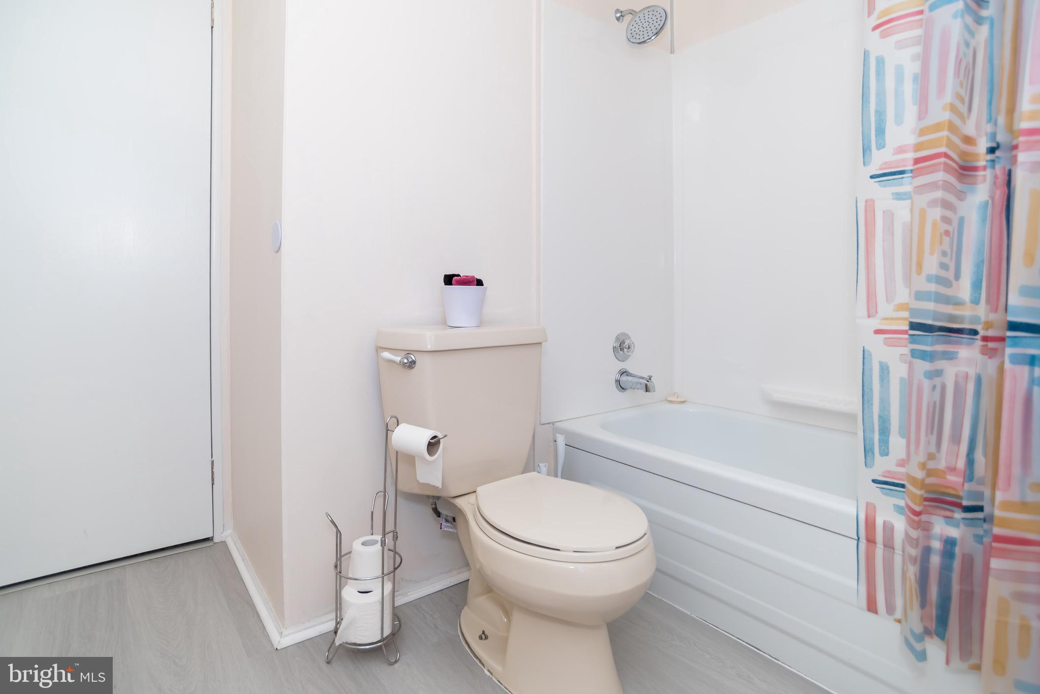 PENNWOOD CROSSING - Residential