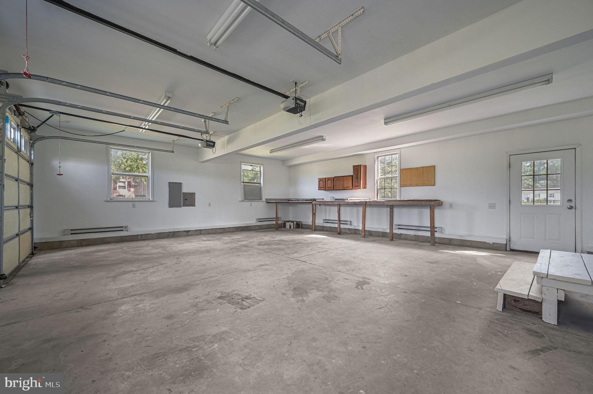 1074 PEARSONS CORNER ROAD