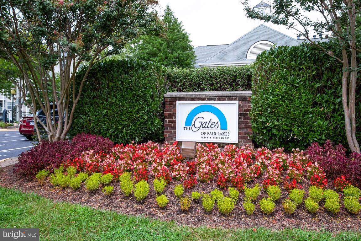 GATES OF FAIR LAKES - Residential