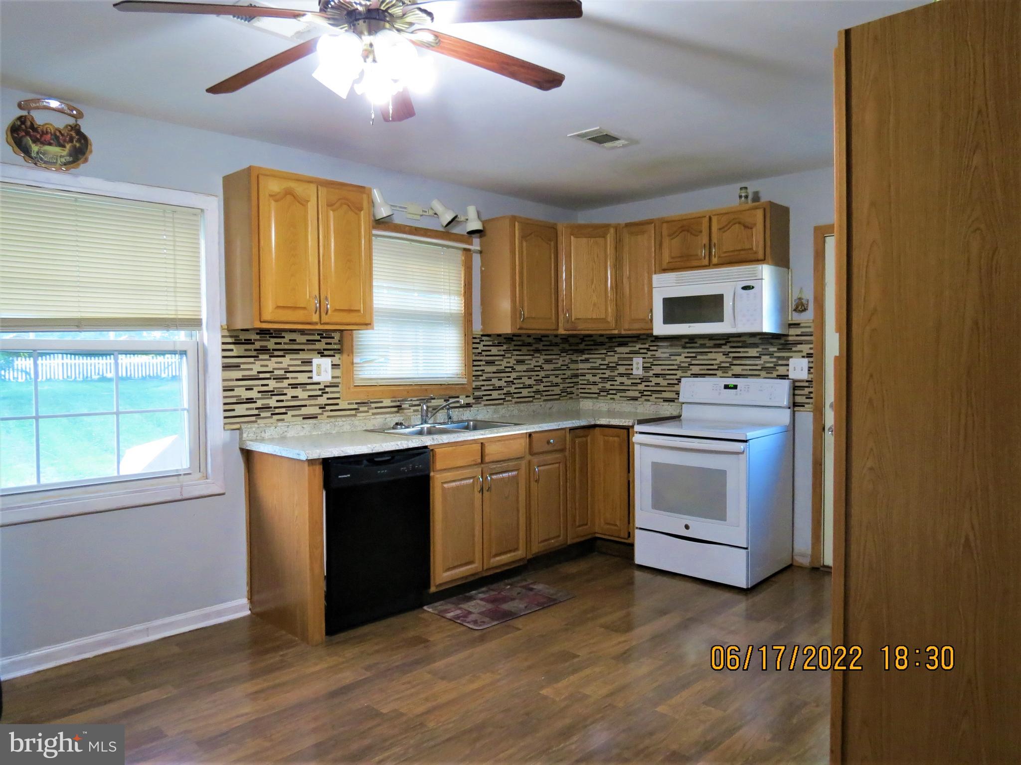 BAKER HEIGHTS - Residential