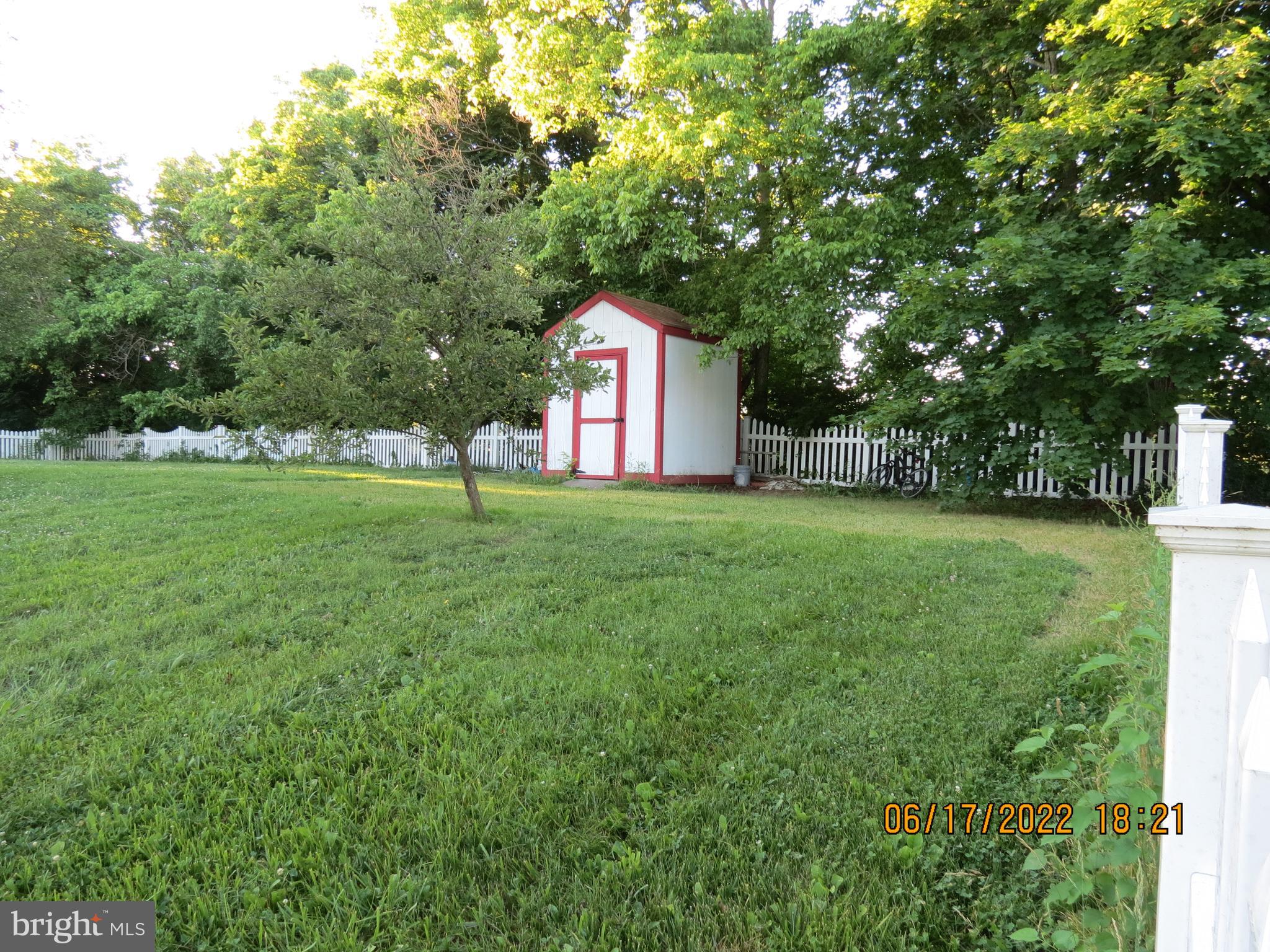 BAKER HEIGHTS - Residential