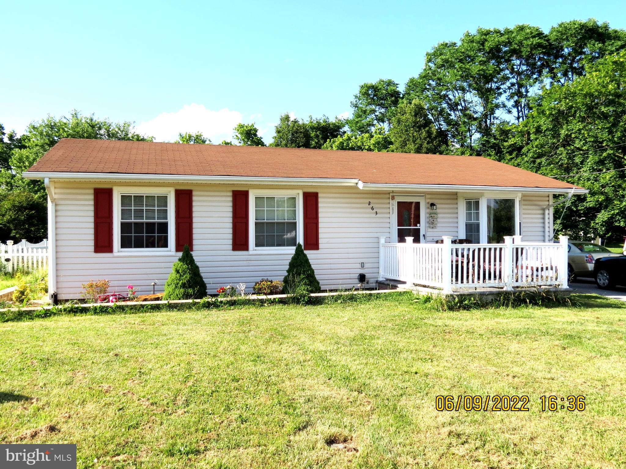 BAKER HEIGHTS - Residential