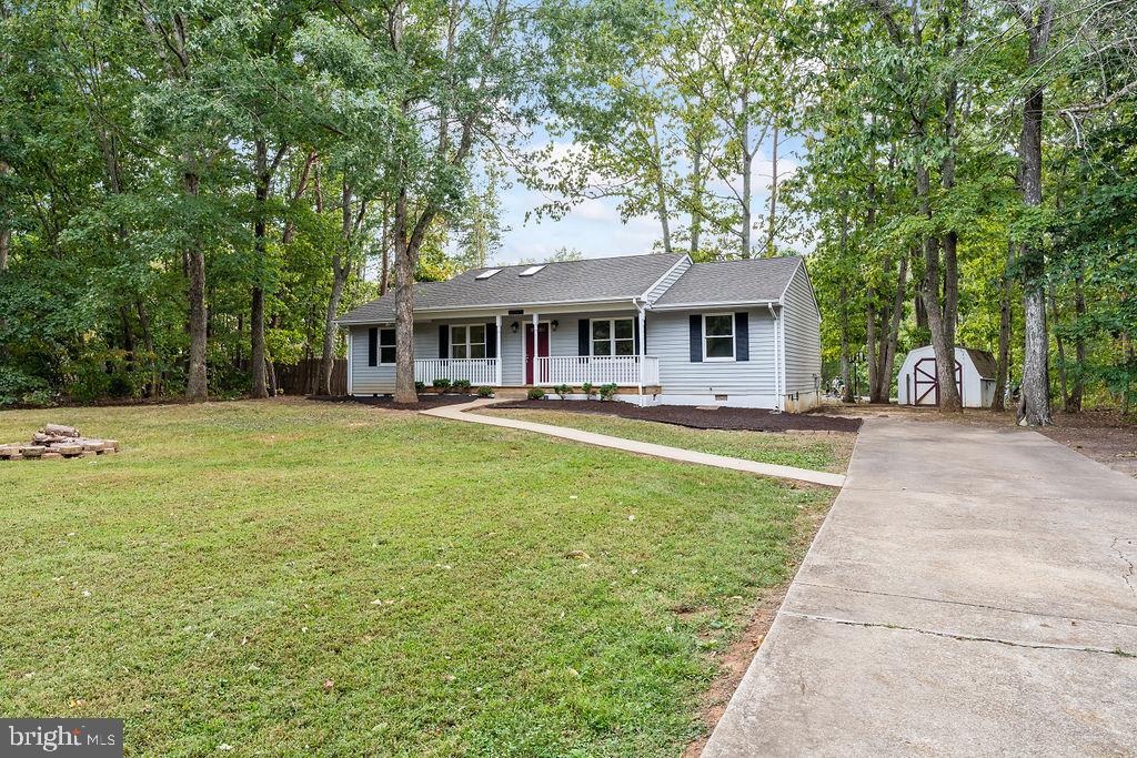 LAKE WILDERNESS - Residential