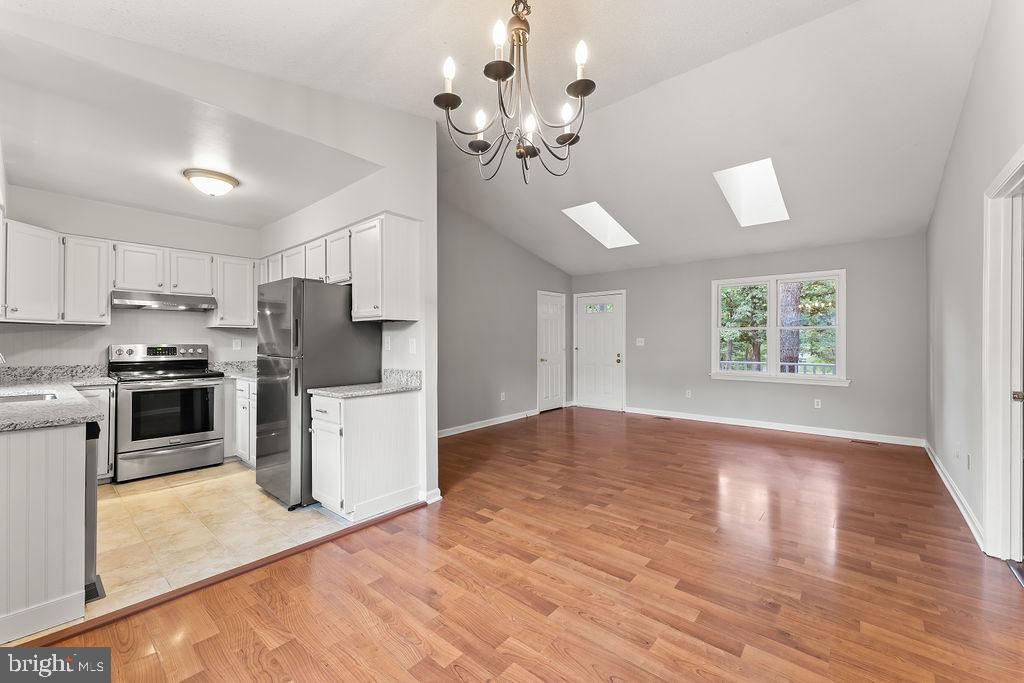 LAKE WILDERNESS - Residential