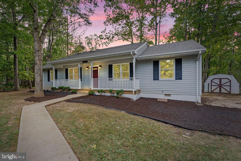 LAKE WILDERNESS - Residential