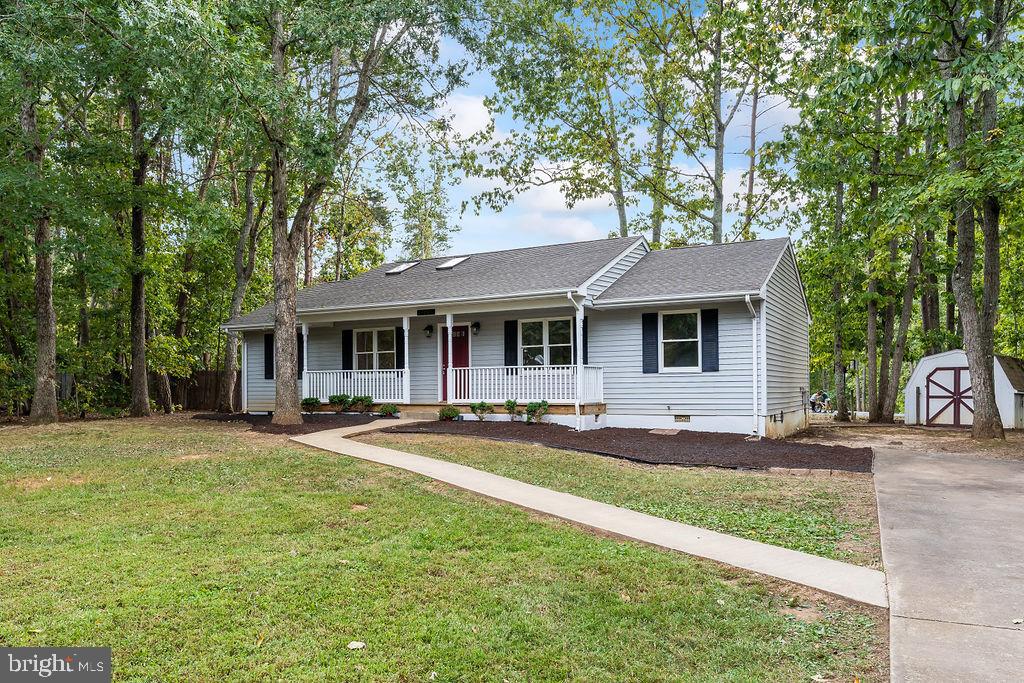 LAKE WILDERNESS - Residential