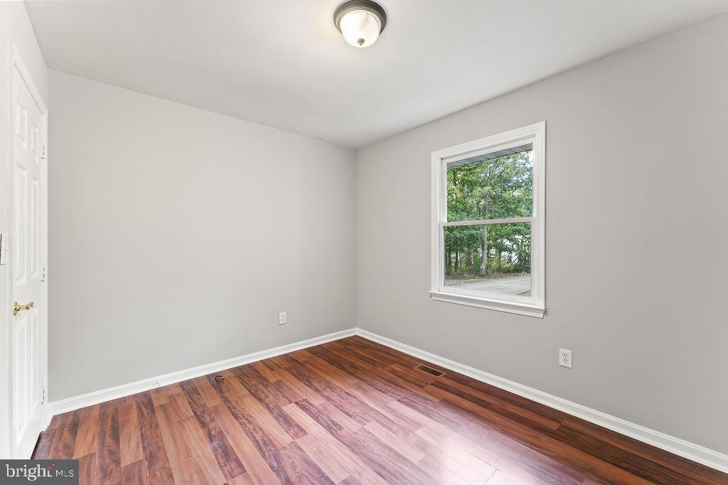 LAKE WILDERNESS - Residential