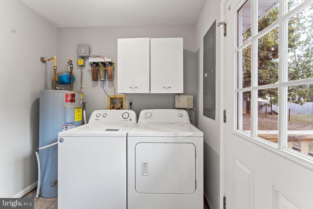 LAKE WILDERNESS - Residential