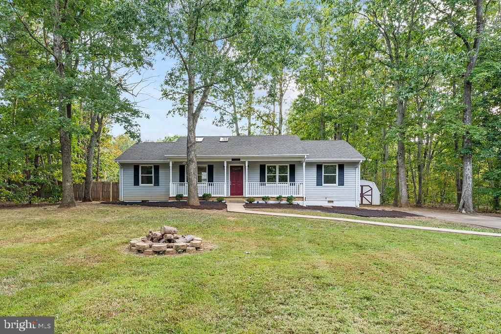 LAKE WILDERNESS - Residential