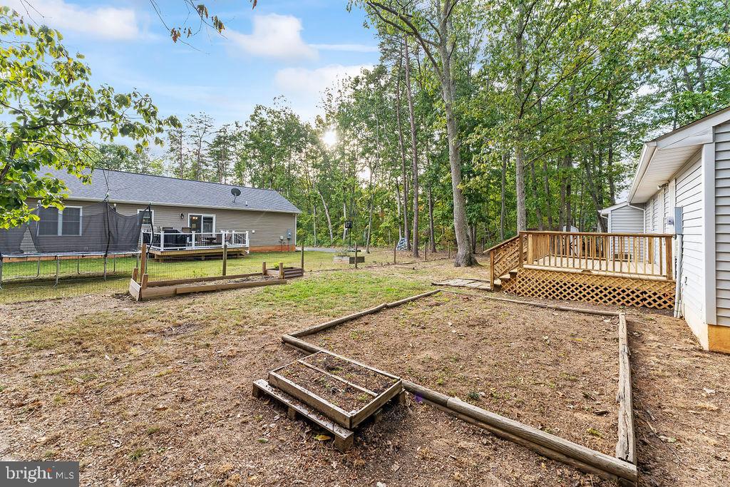 LAKE WILDERNESS - Residential