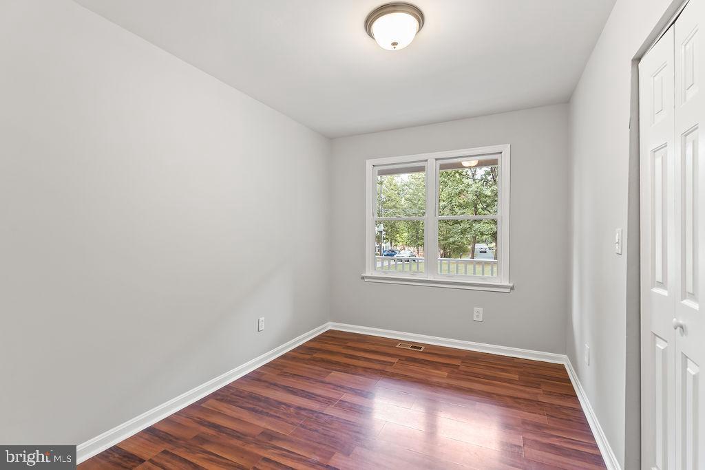 LAKE WILDERNESS - Residential