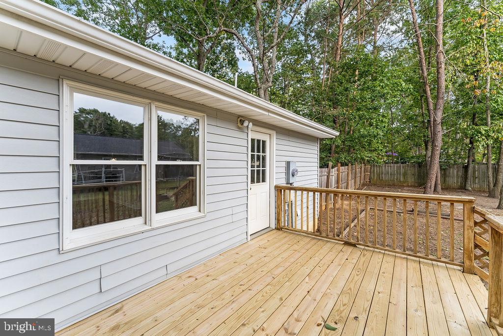 LAKE WILDERNESS - Residential