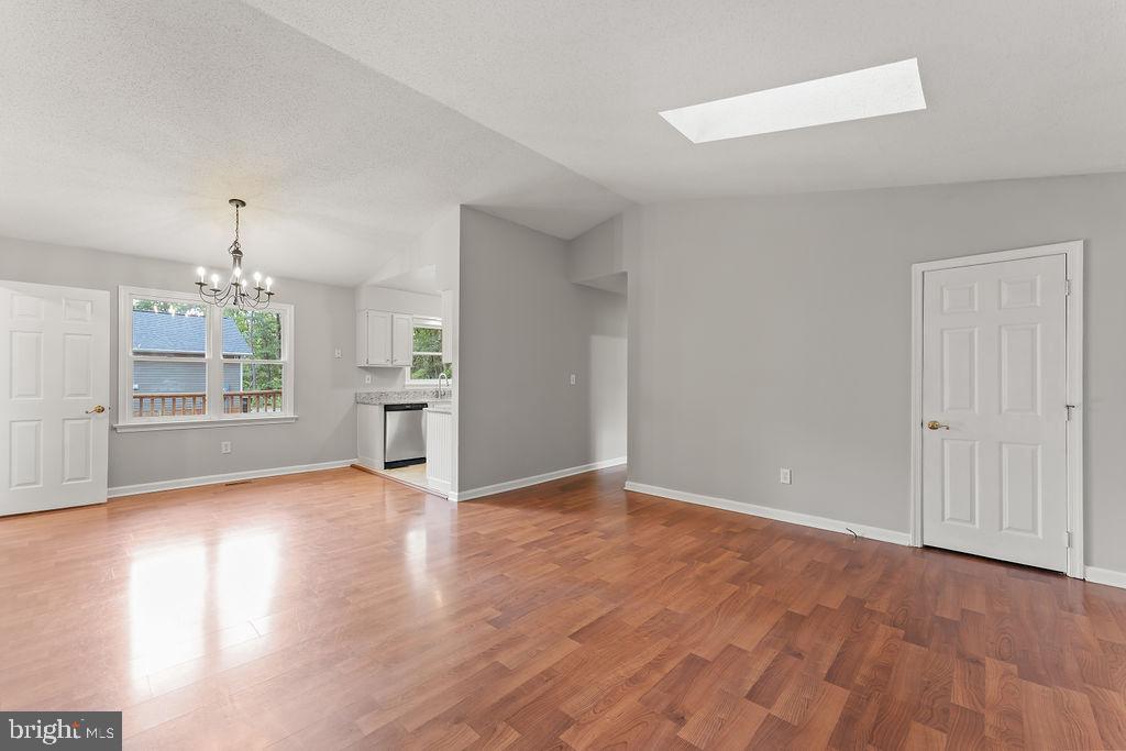 LAKE WILDERNESS - Residential