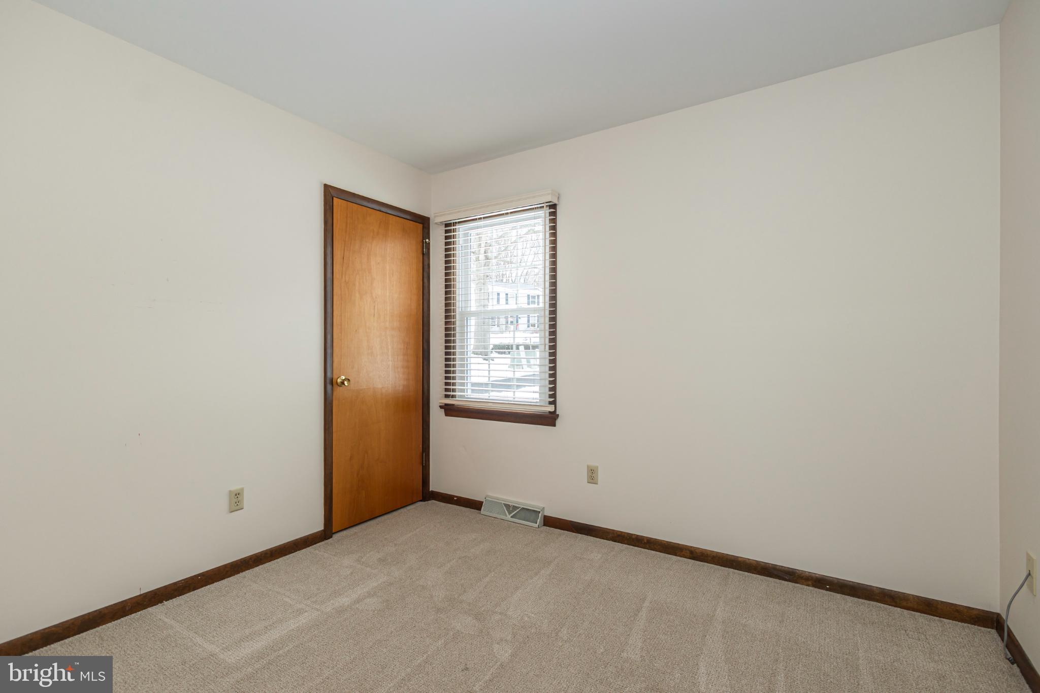 PLEASANT MDWS - Residential