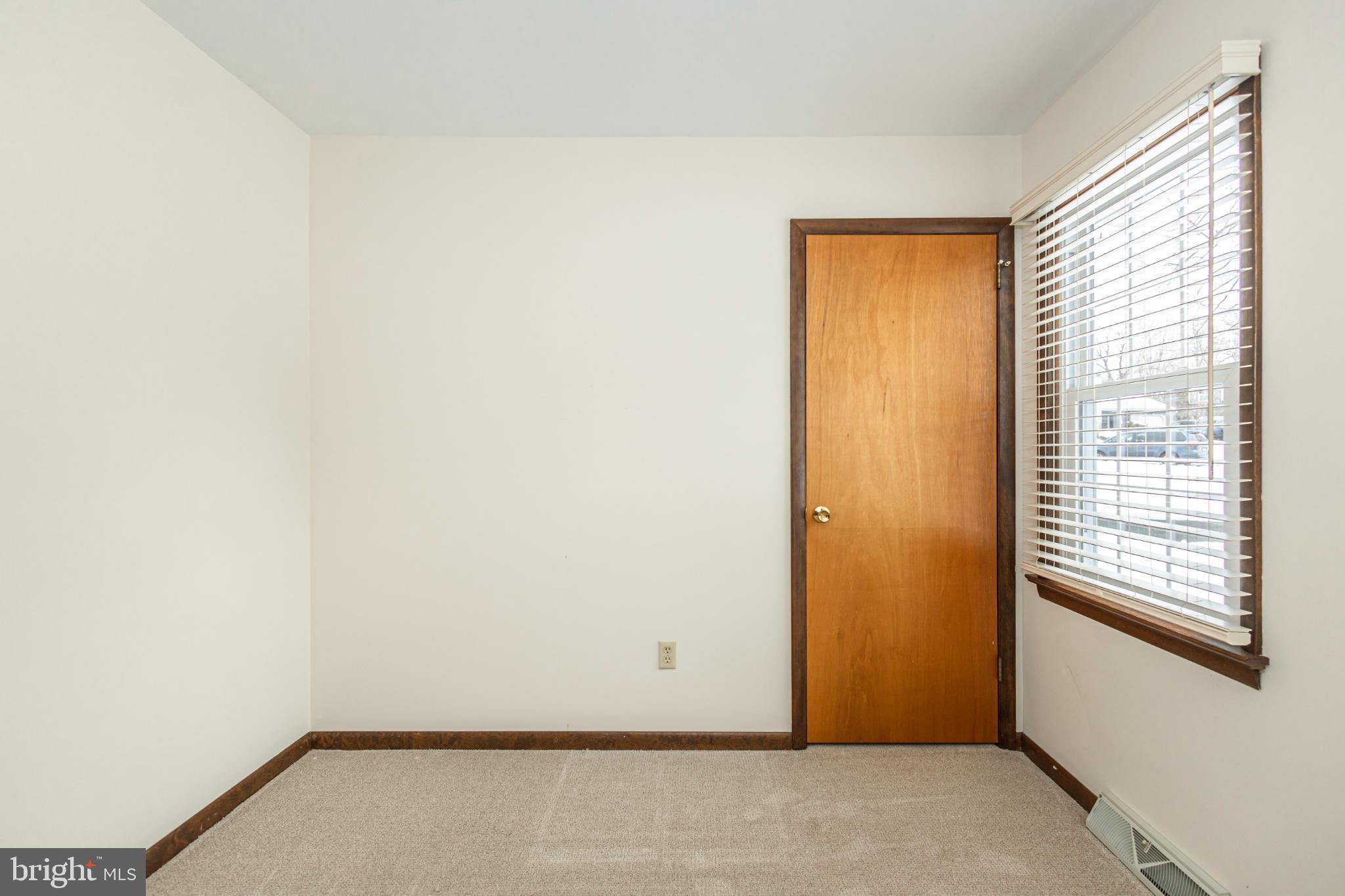 PLEASANT MDWS - Residential