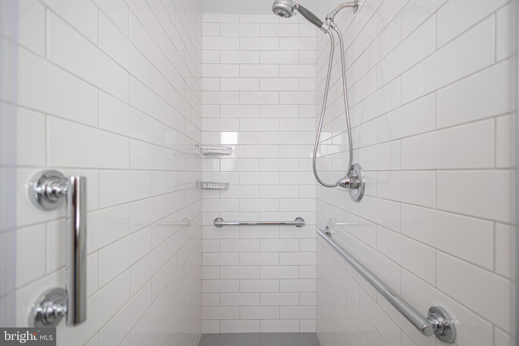 PLEASANT MDWS - Residential