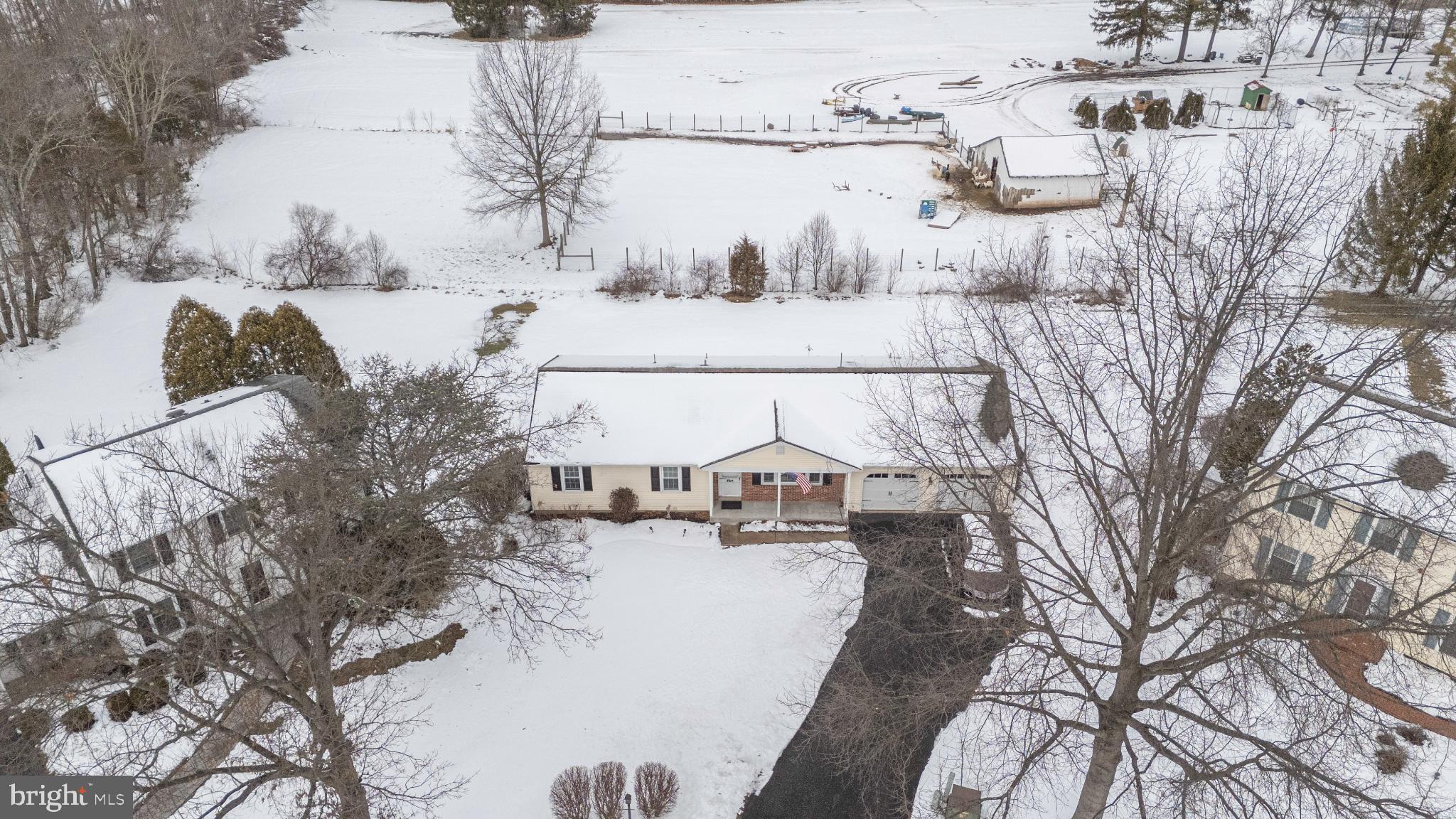 PLEASANT MDWS - Residential