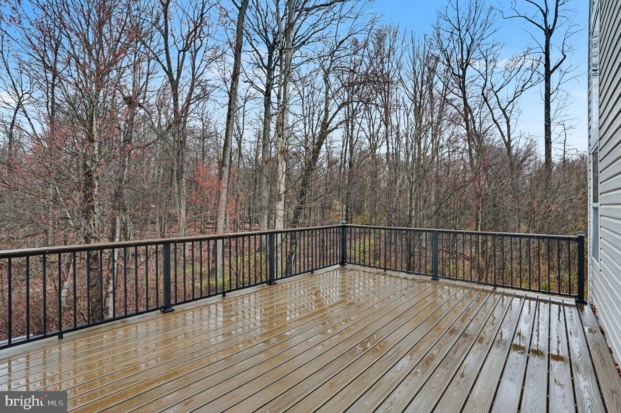 BEECH CREEK - Residential