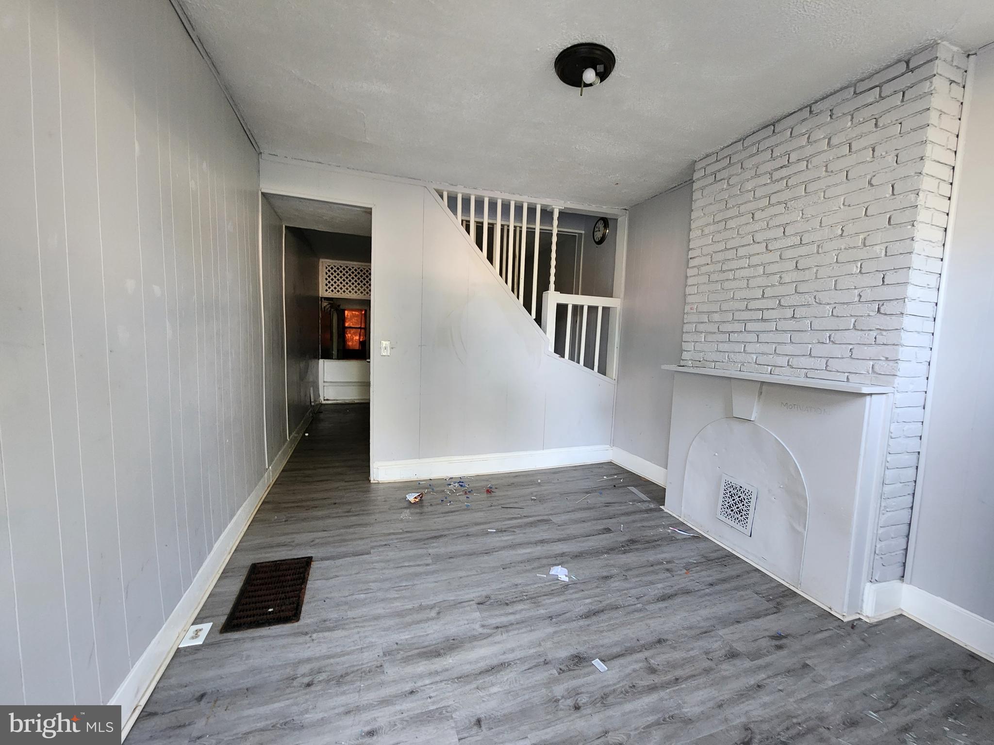 311 S BENTALOU STREET