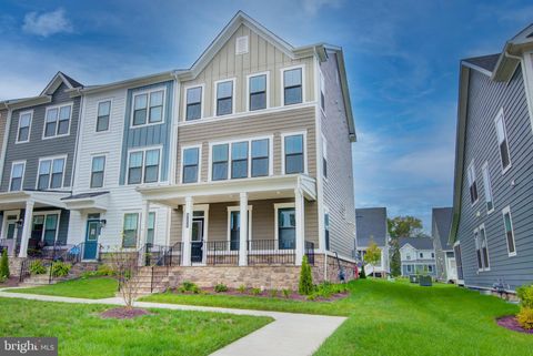 42609 HOUDINI REST TER LEESBURG VA 20176