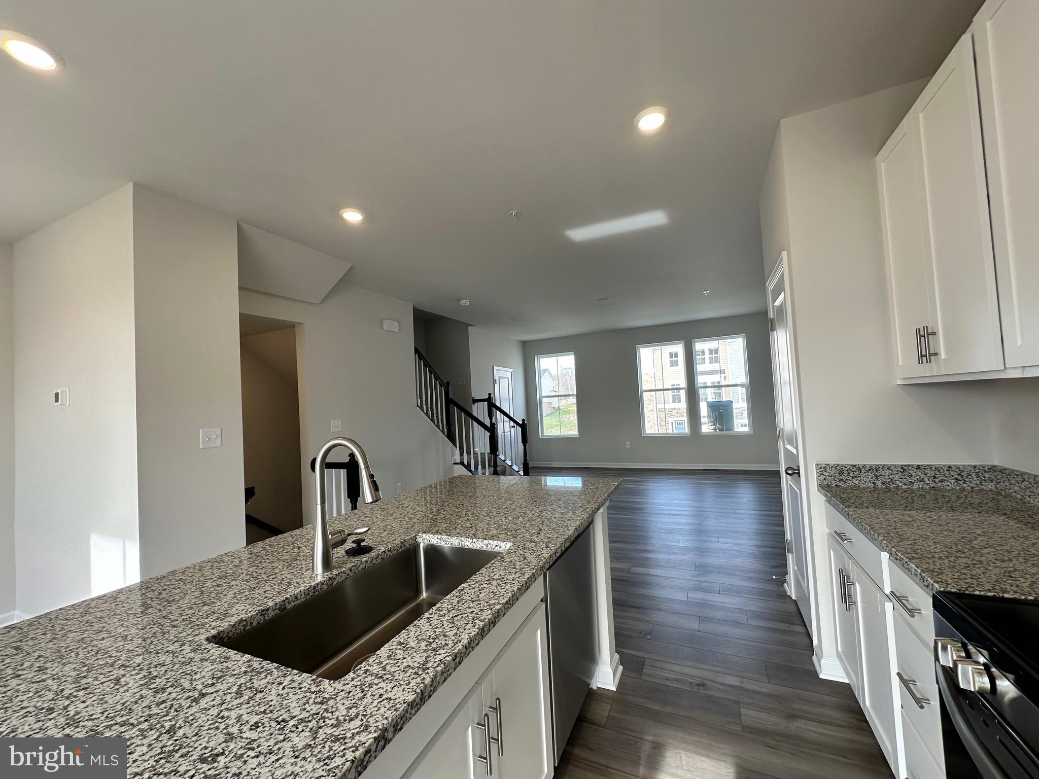 ST CHARLES - Residential