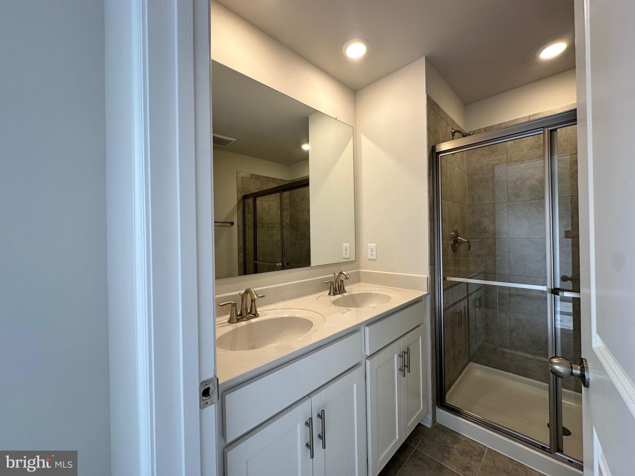 ST CHARLES - Residential