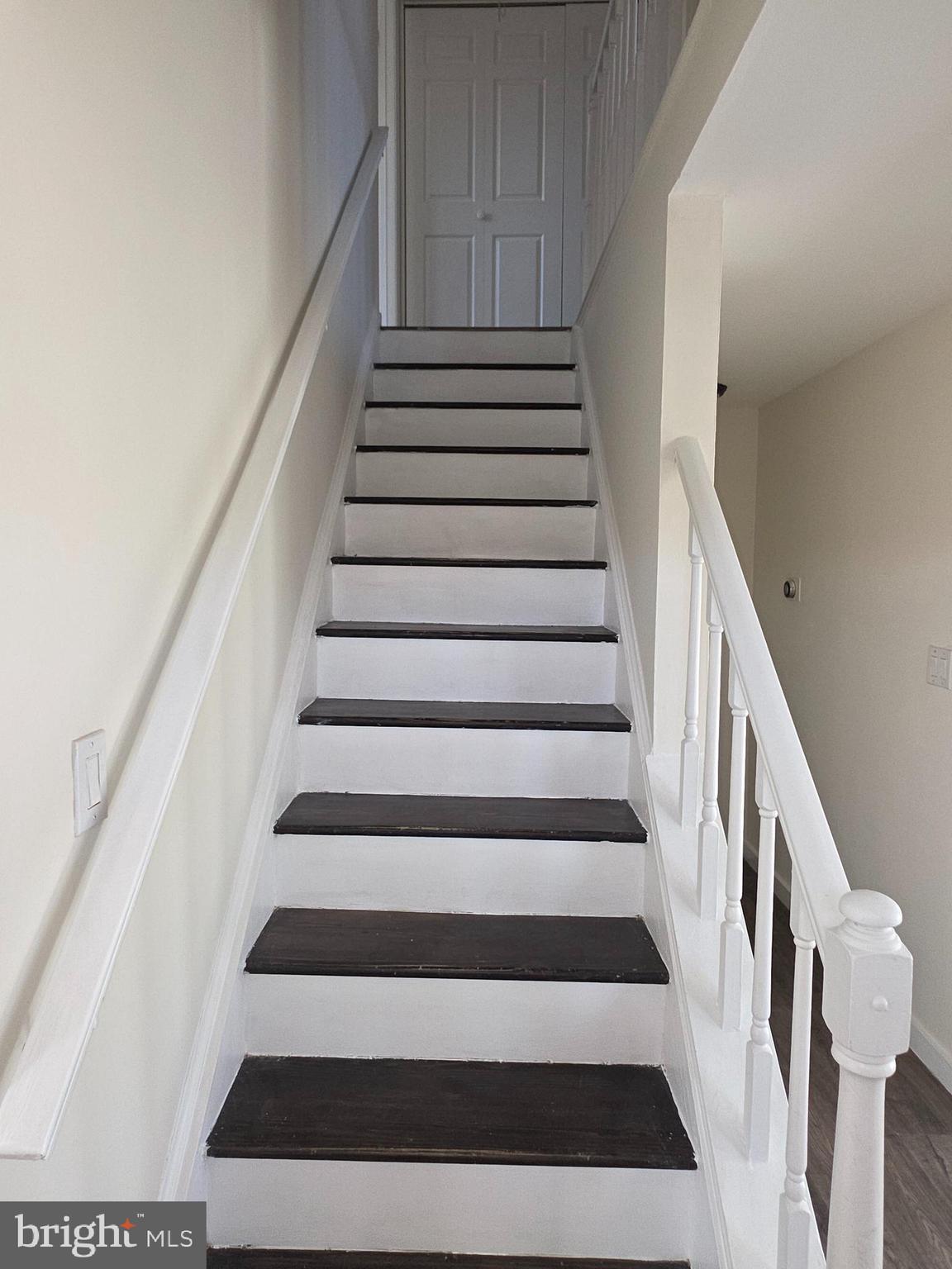 SPRINGFIELD SQUARE - Residential