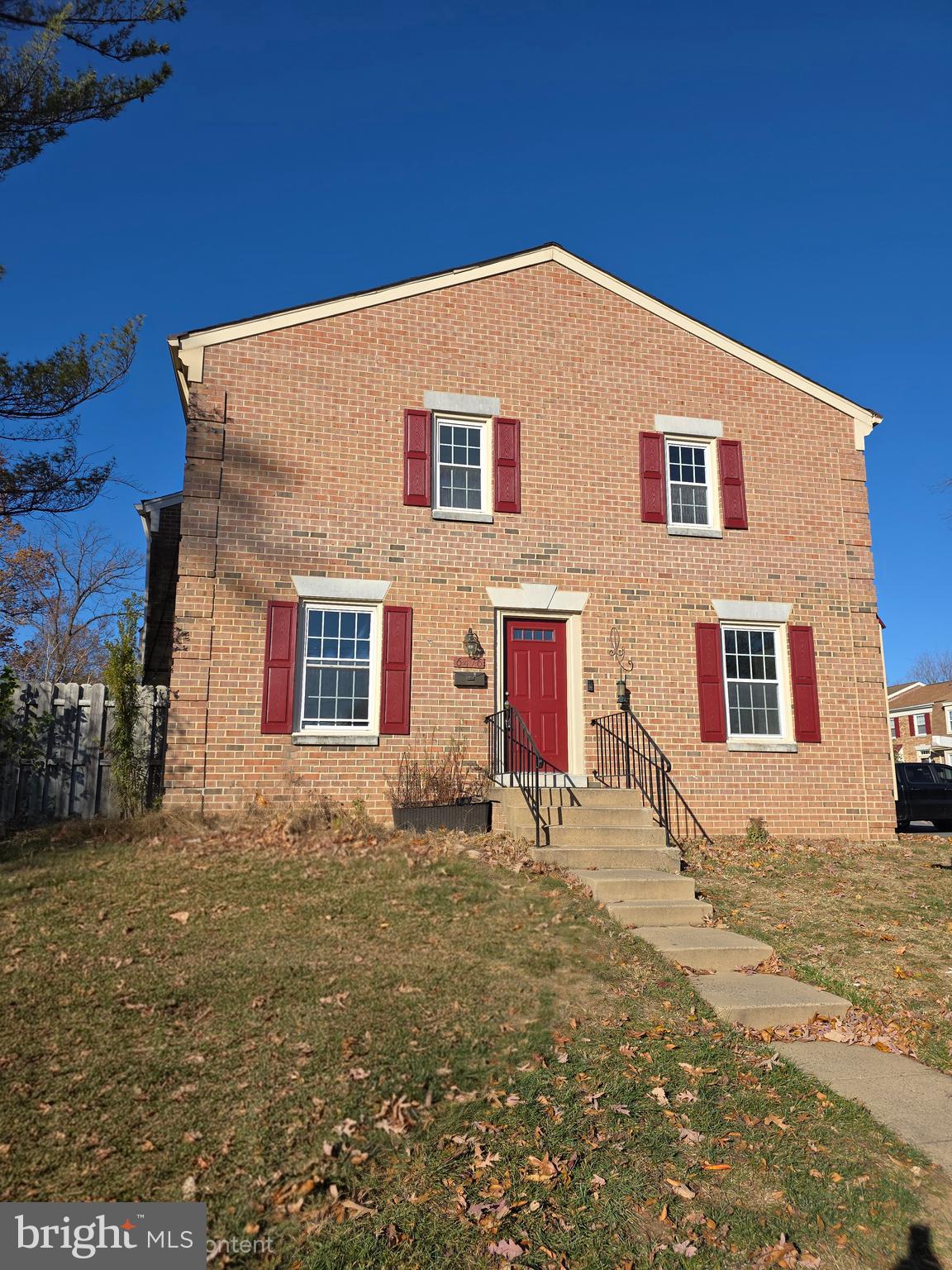 SPRINGFIELD SQUARE - Residential