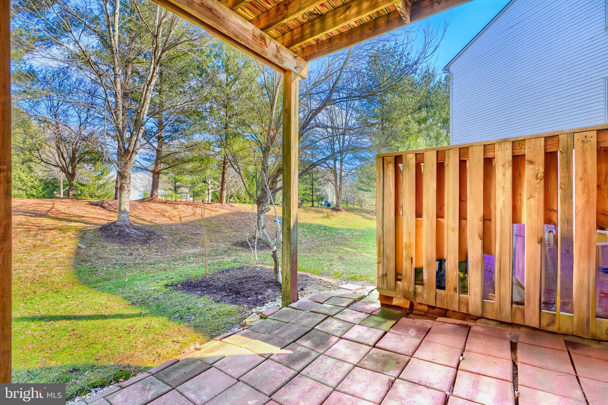 RIVER HILL - Residential