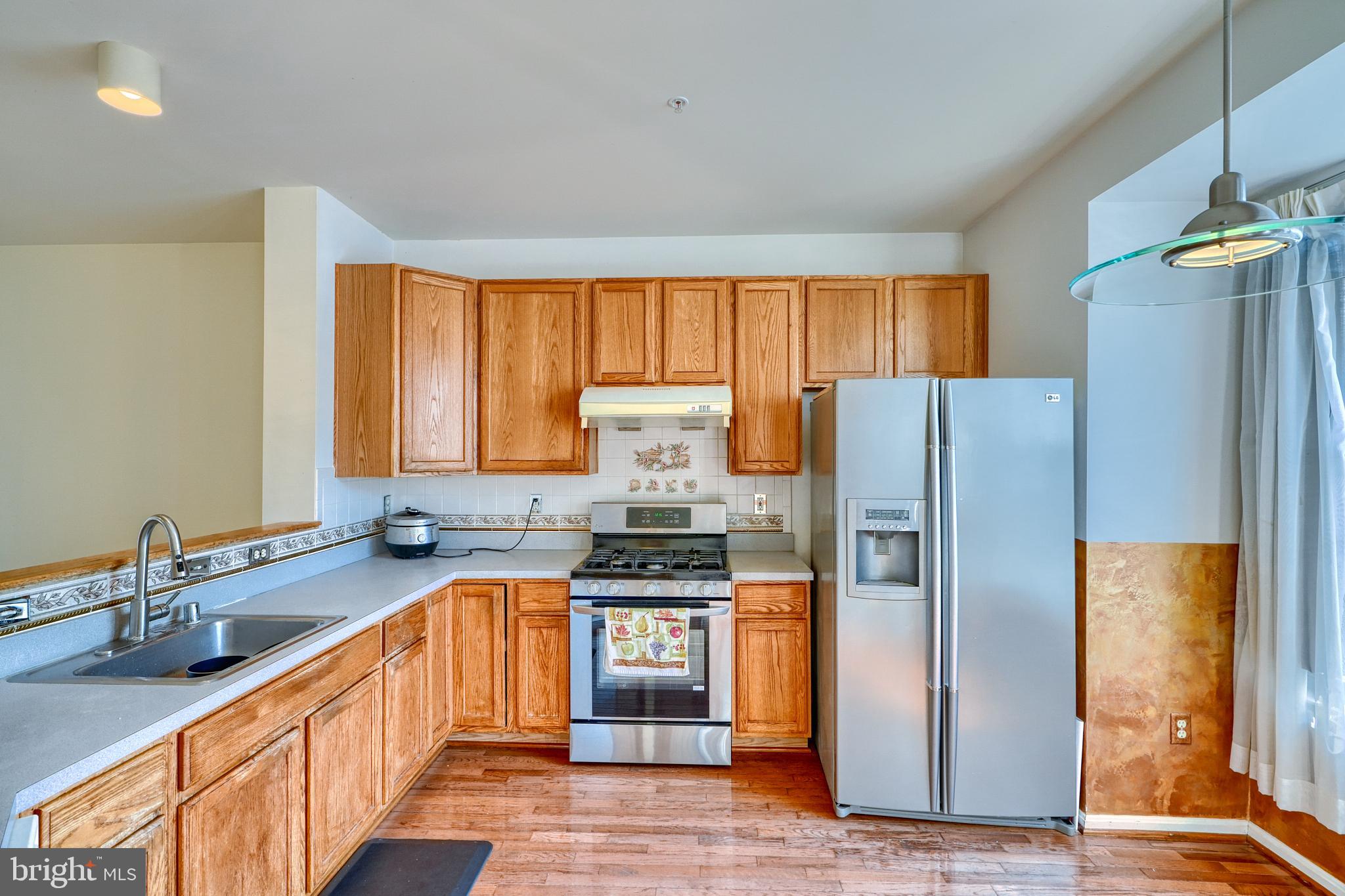 RIVER HILL - Residential