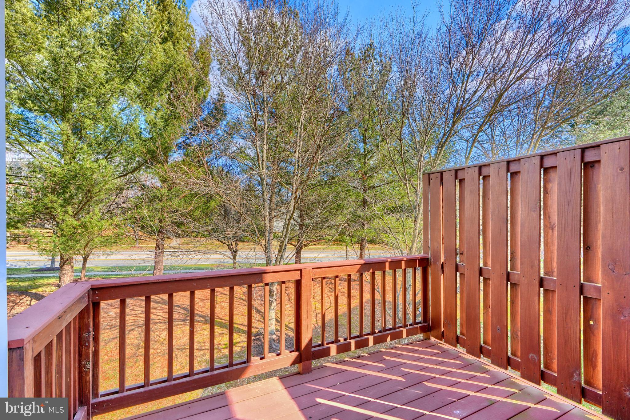 RIVER HILL - Residential