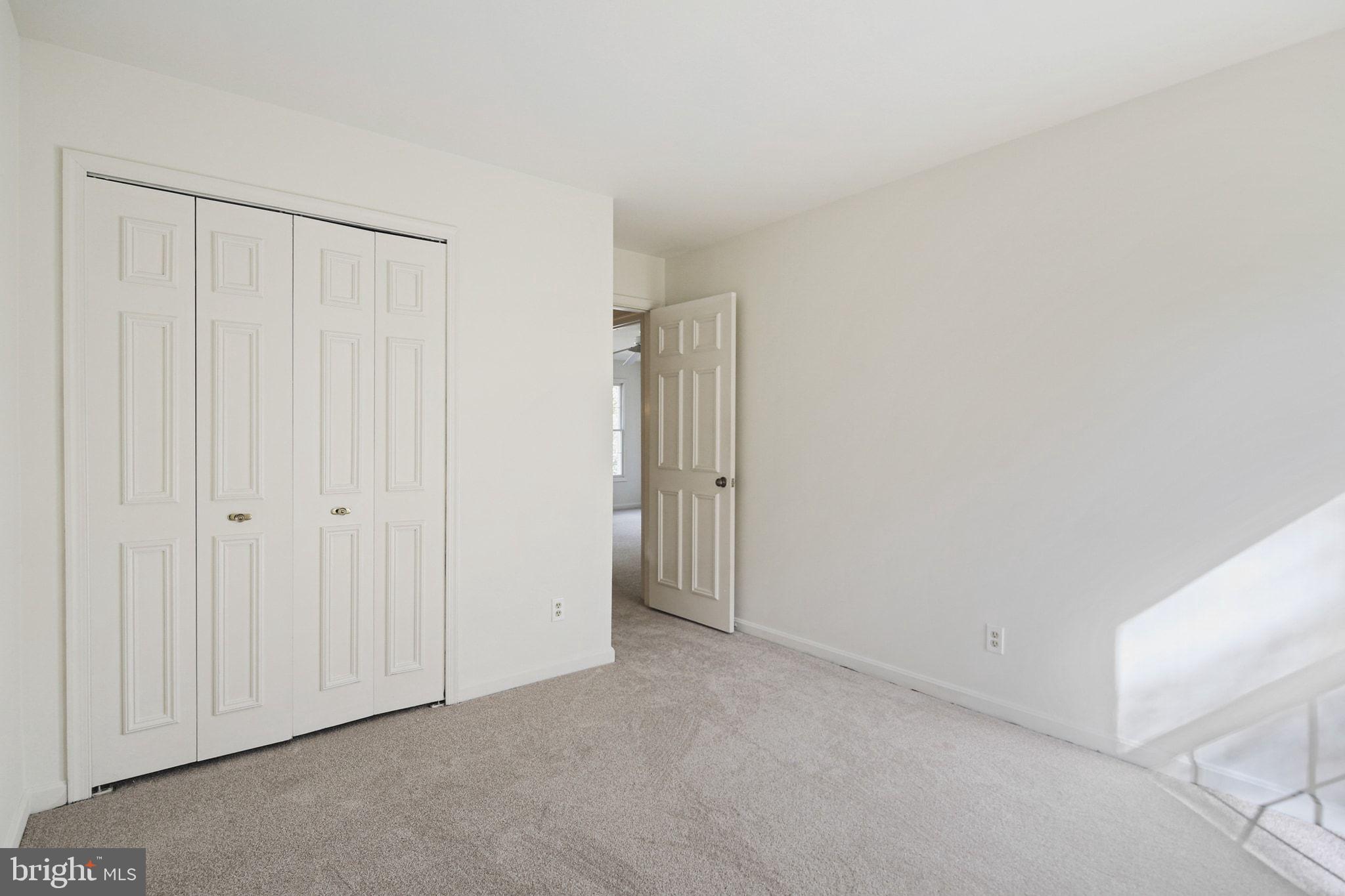 BURLEIGH MANOR - Residential