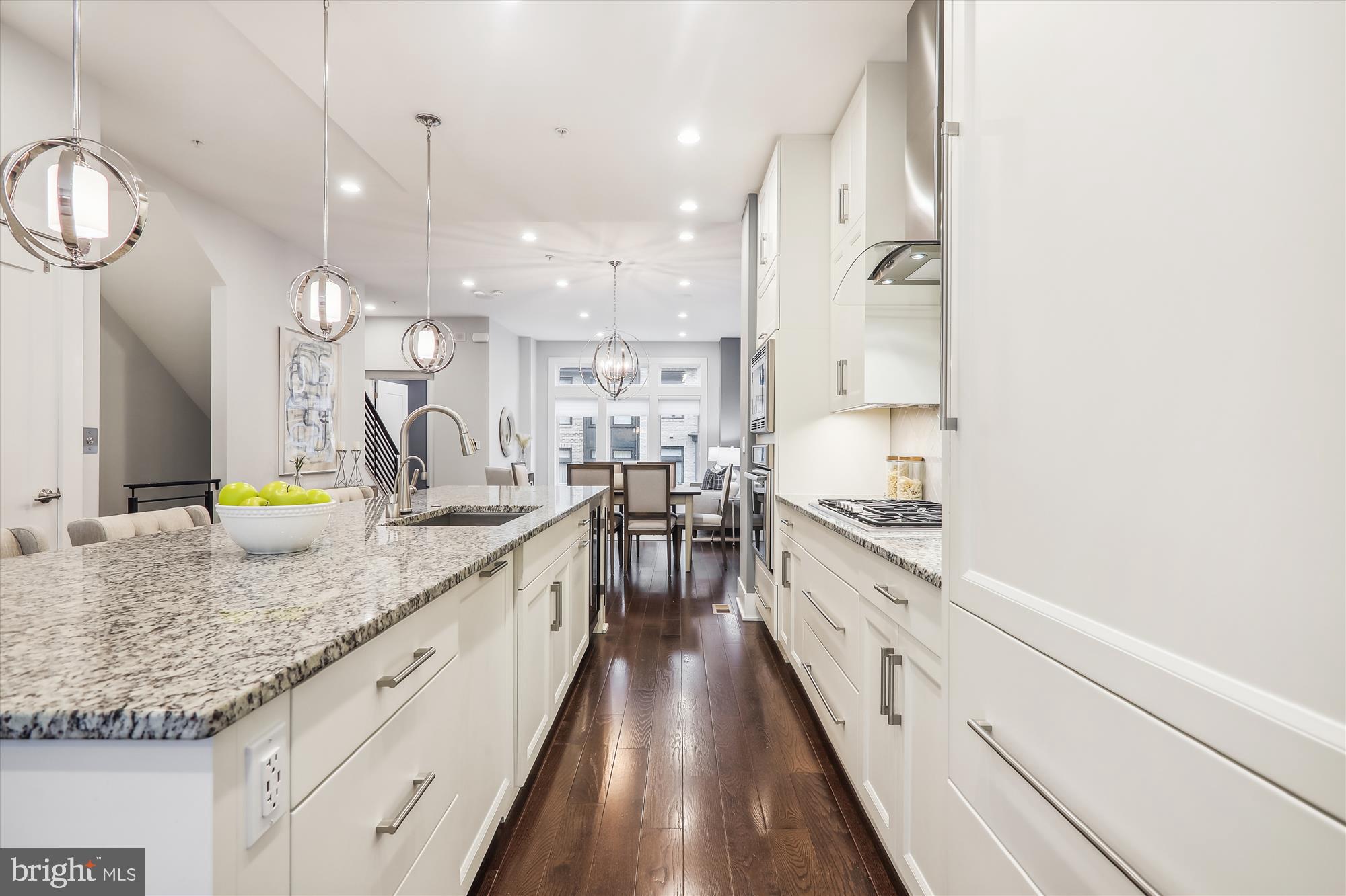 GROSVENOR HEIGHTS - Residential