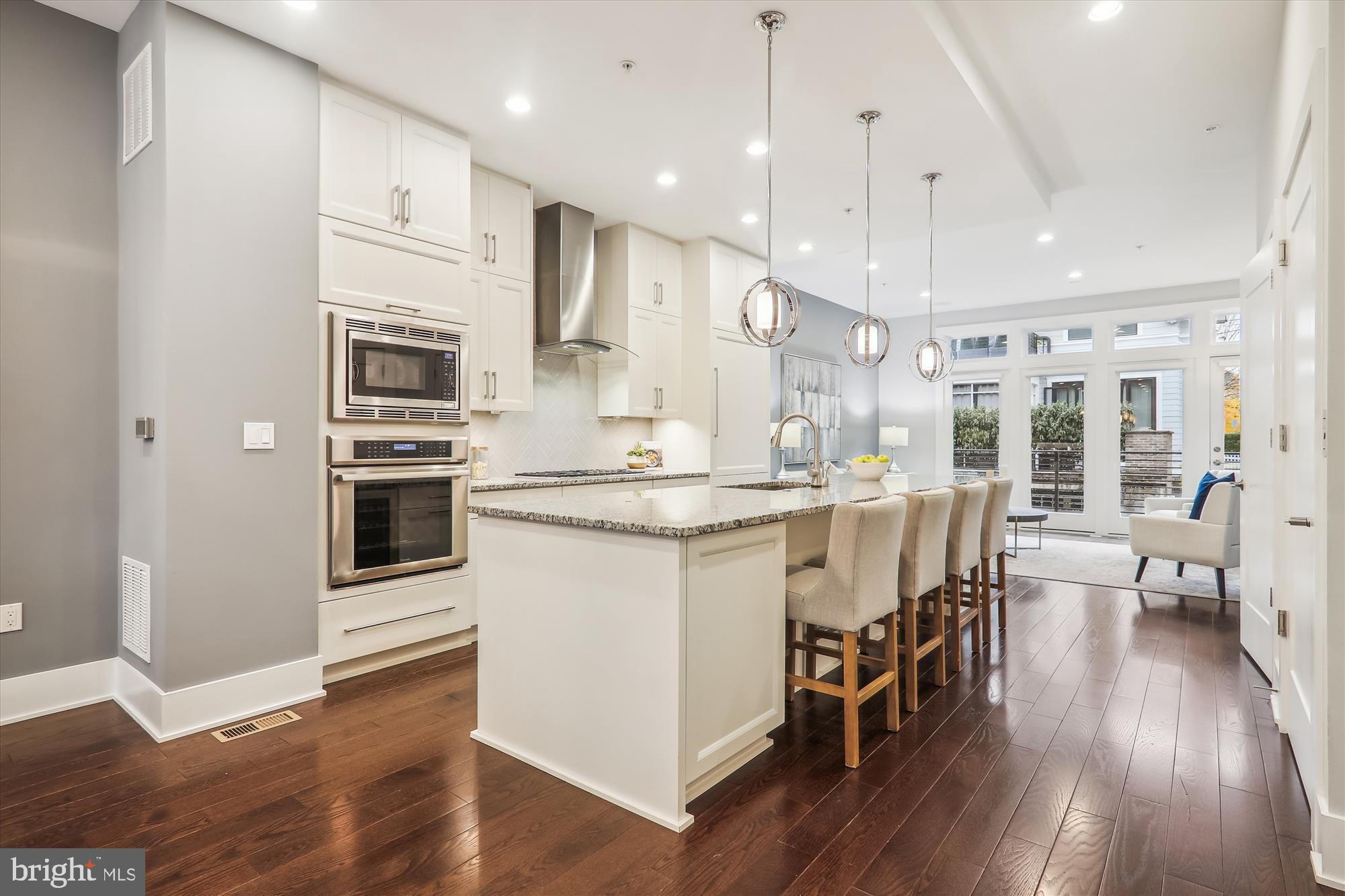 GROSVENOR HEIGHTS - Residential