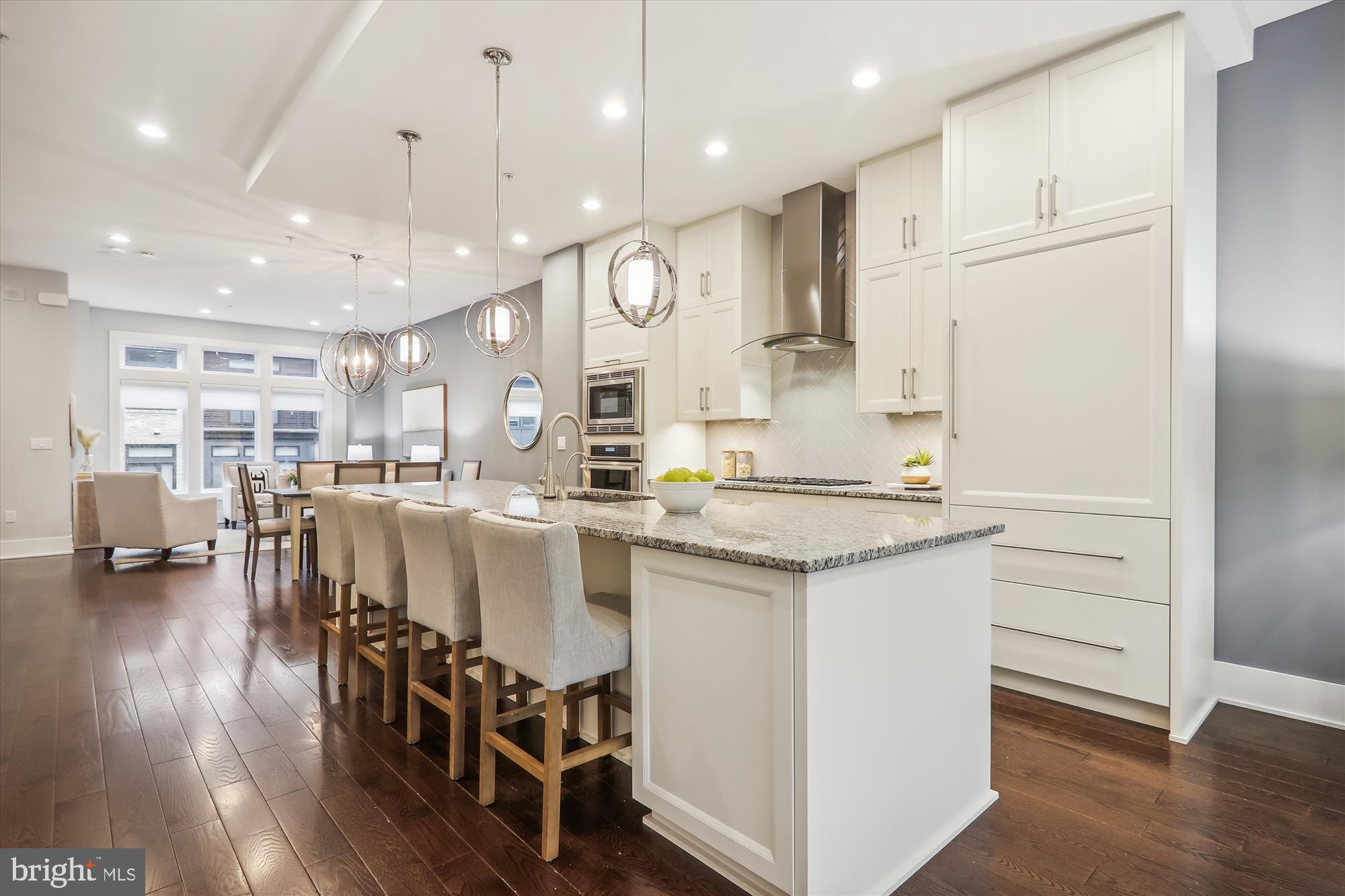 GROSVENOR HEIGHTS - Residential