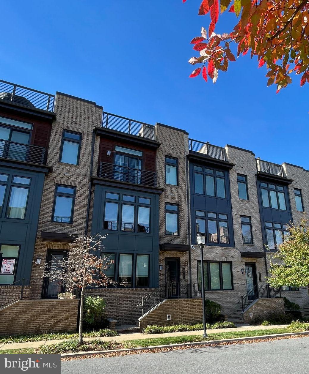 GROSVENOR HEIGHTS - Residential